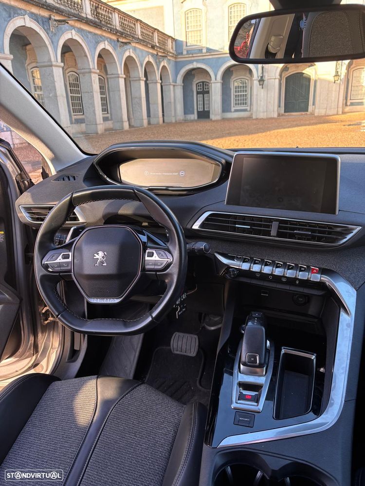 Peugeot 3008 PureTech 130 Stop & Start GPF EAT8 Allure - 12