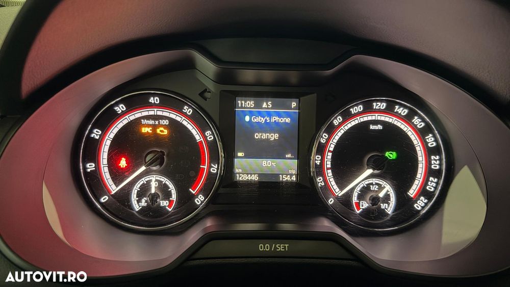 Skoda Octavia 2.0 245 TSI DSG RS - 16