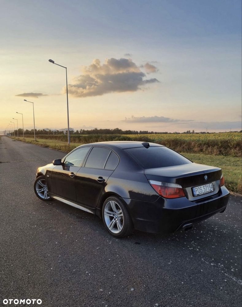 BMW Seria 5 525d - 4