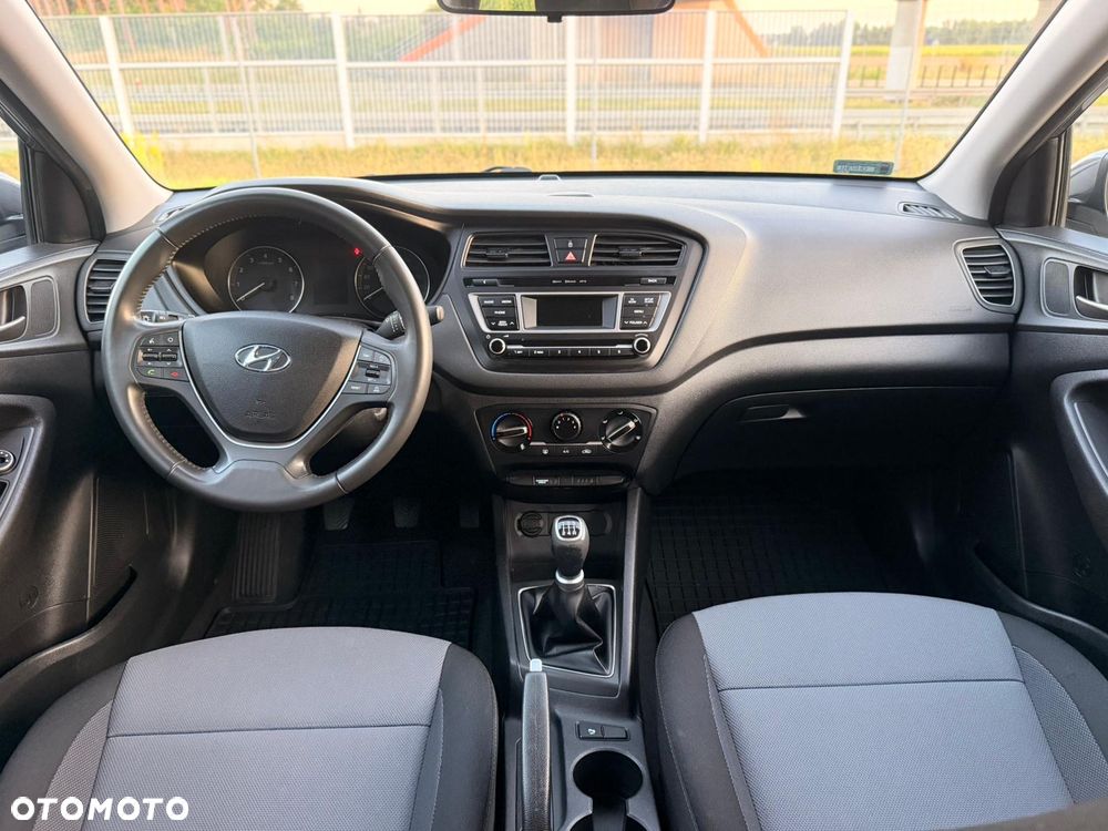 Hyundai i20 1.2 Comfort - 22