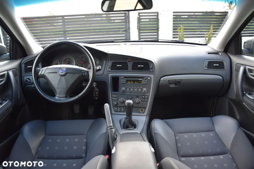 Volvo S60 2.5 T Kinetic - 8