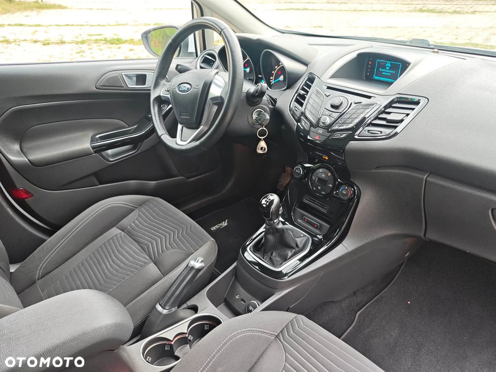 Ford Fiesta 1.0 Start-Stop Titanium - 25