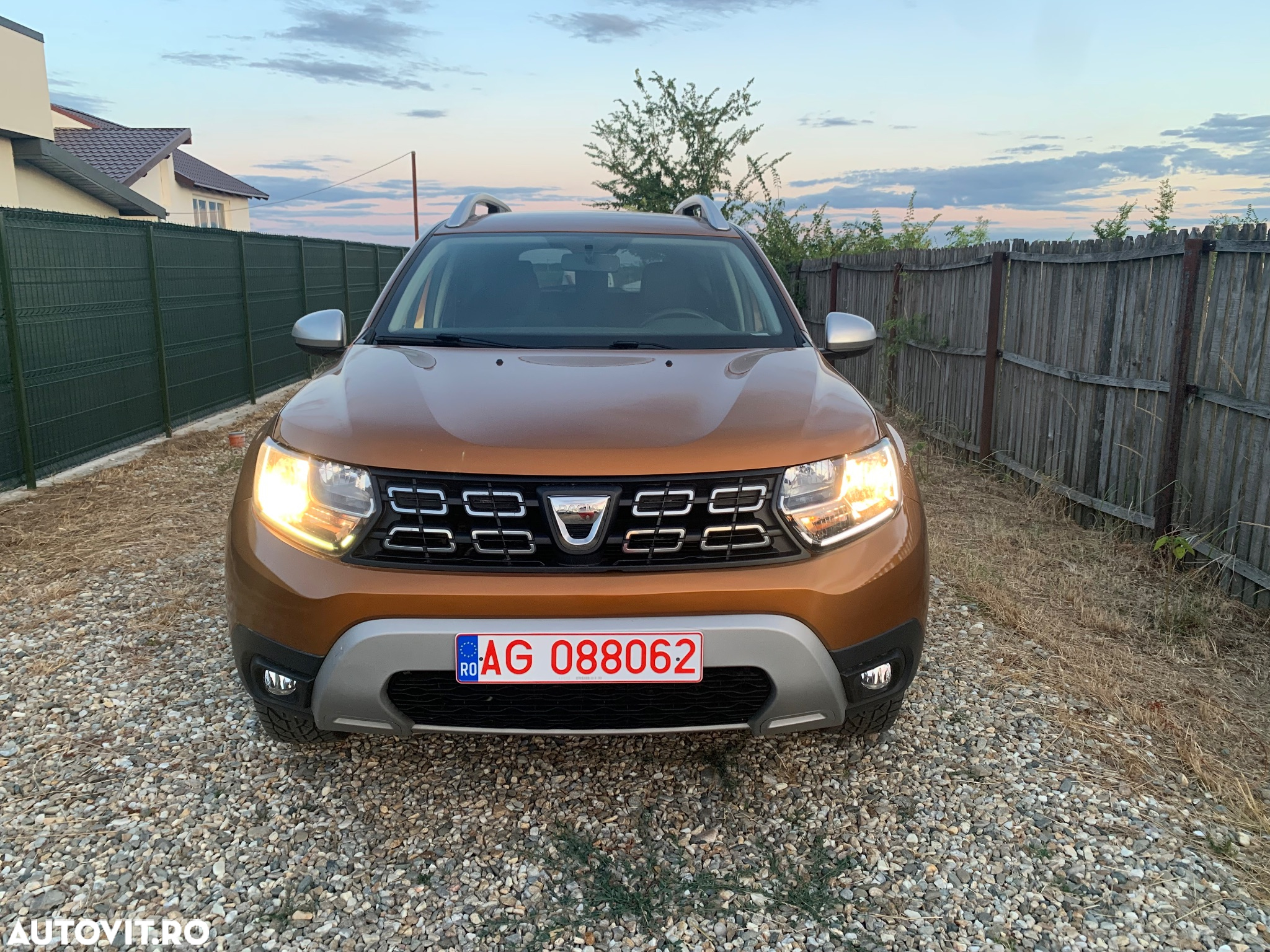 Dacia Duster 1.6 SCe 4WD Prestige jante 17" - 4