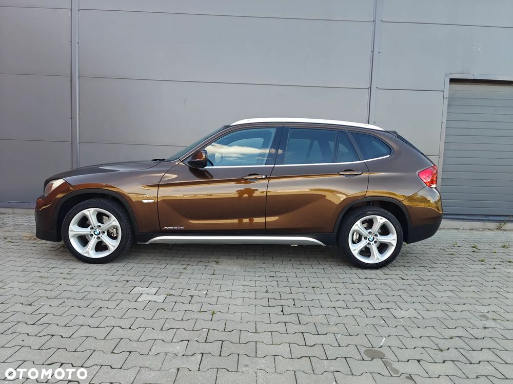 BMW X1 xDrive20d - 8