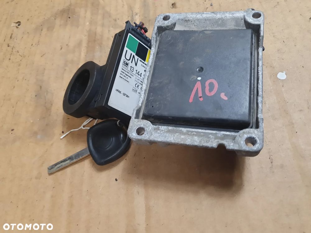 } OPEL CORSA C 3 III 1.2 B KOMPUTER STEROWNIK SILNIKA ECU 0261208253 13144390 - 4