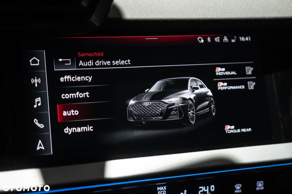 Audi RS3 Sportback - 24