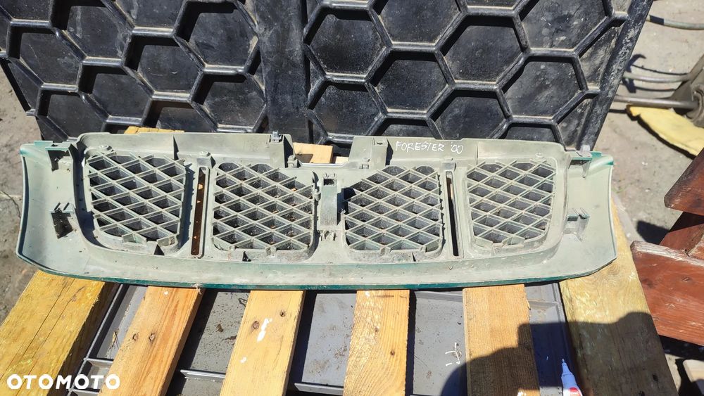 Subaru Forester I 1 Lift 00/02 grill atrapa chrom - 4