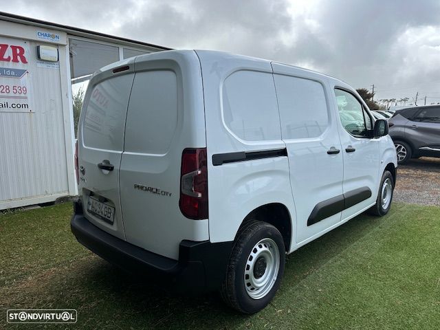 Toyota PROACE CITY 3 LUGARES CX.6 V. - 3