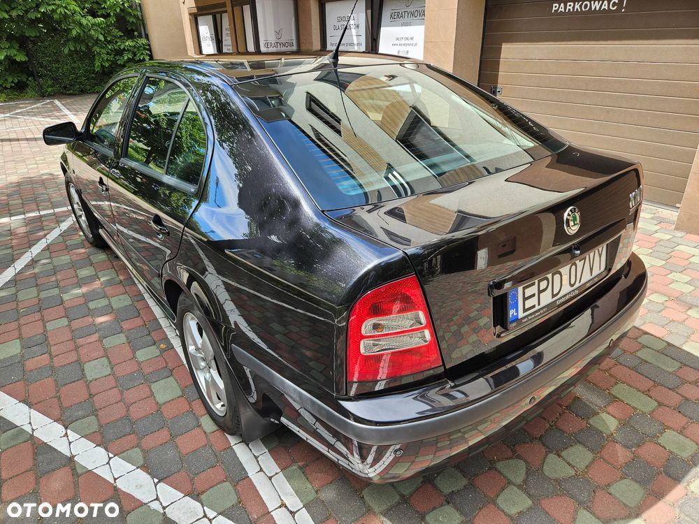Skoda Octavia 1.6 Tour - 3