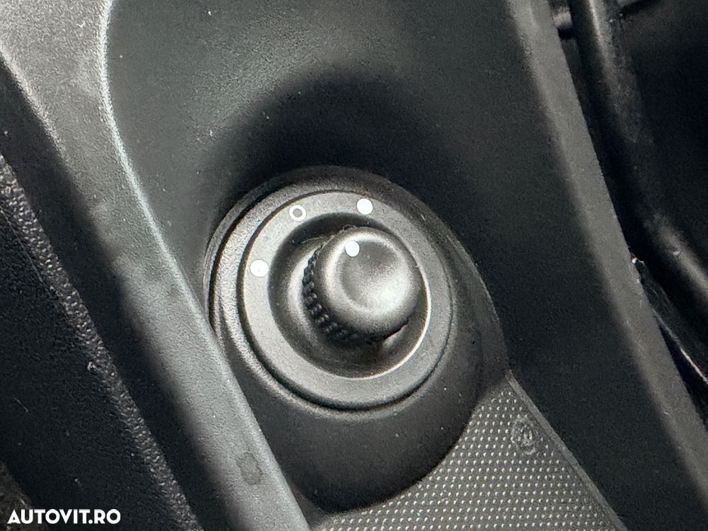 Dacia Duster 1.6 4x2 Ambiance - 23