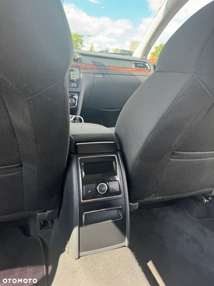 Skoda Superb 2.0 TDI Ambition Outdoor DSG - 13