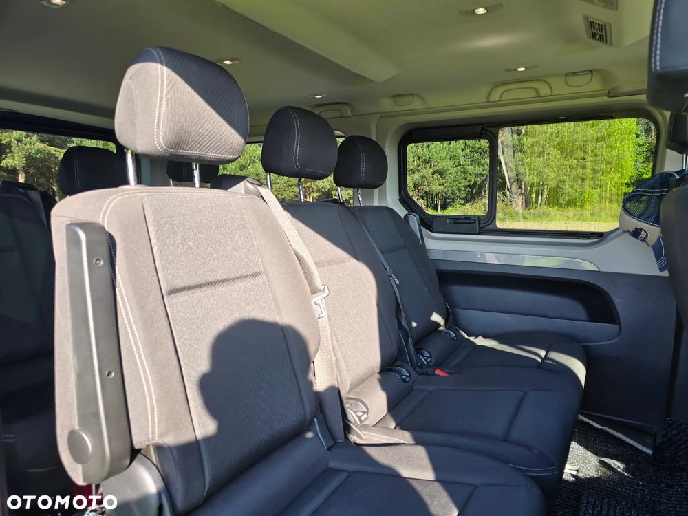 Renault Trafic SpaceClass 2.0 dCi Escapade EDC - 12