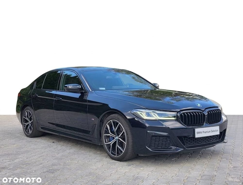 BMW Seria 5 540d xDrive mHEV M Sport sport - 4