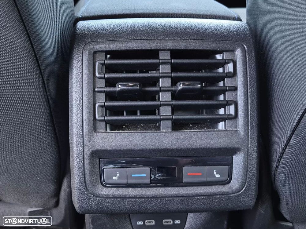 VW Golf 1.4 eHybrid OPF DSG GTE - 27