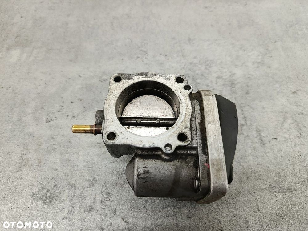 PRZEPUSTNICA RENAULT CLIO III 8200190230  8200171134-B VDO 1.6 16V - 5