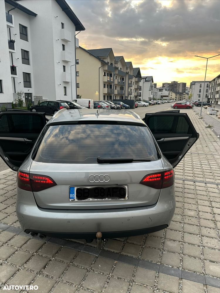 Audi A4 Limuzina - 2