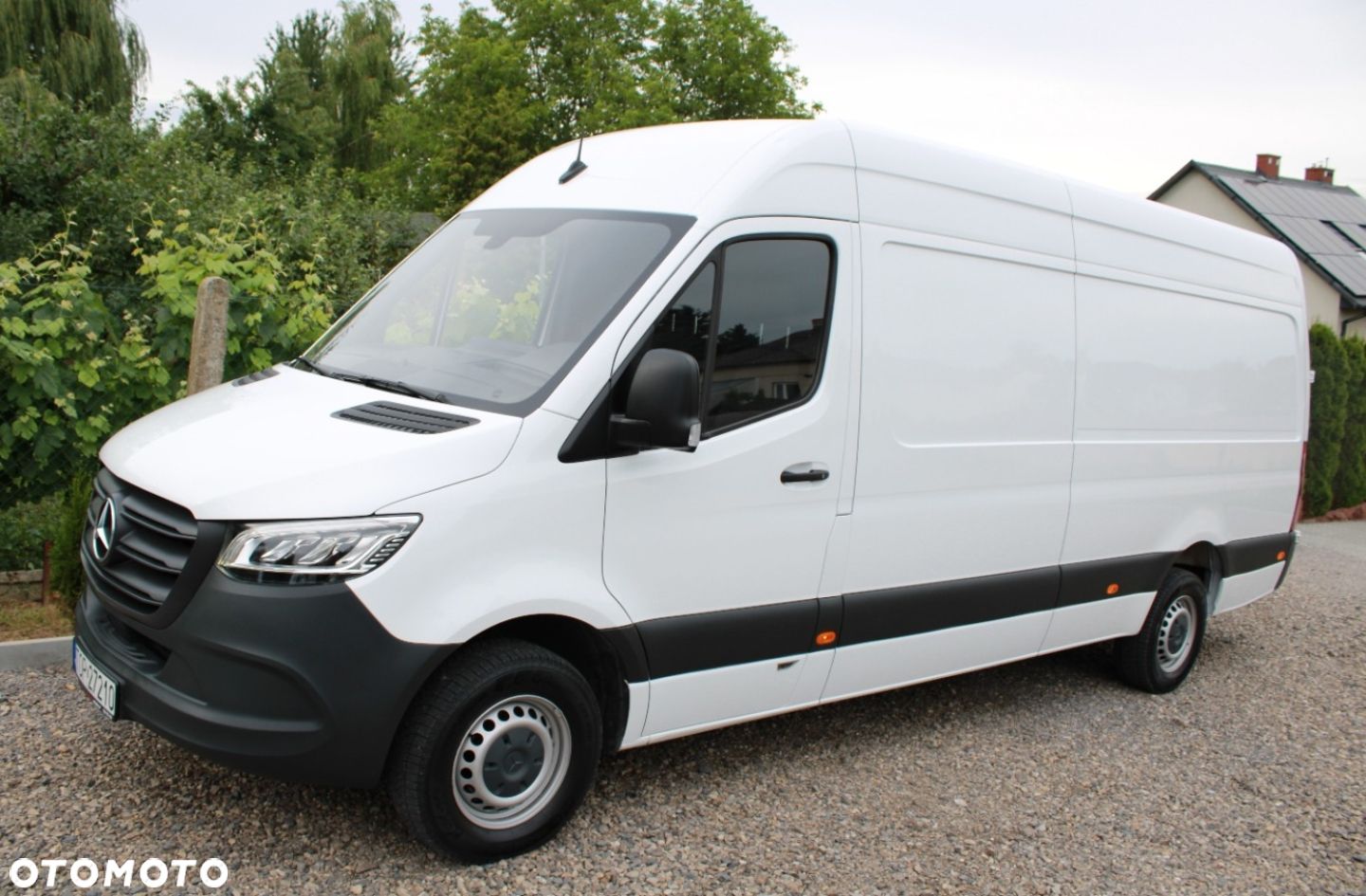 Mercedes-Benz Sprinter - 1
