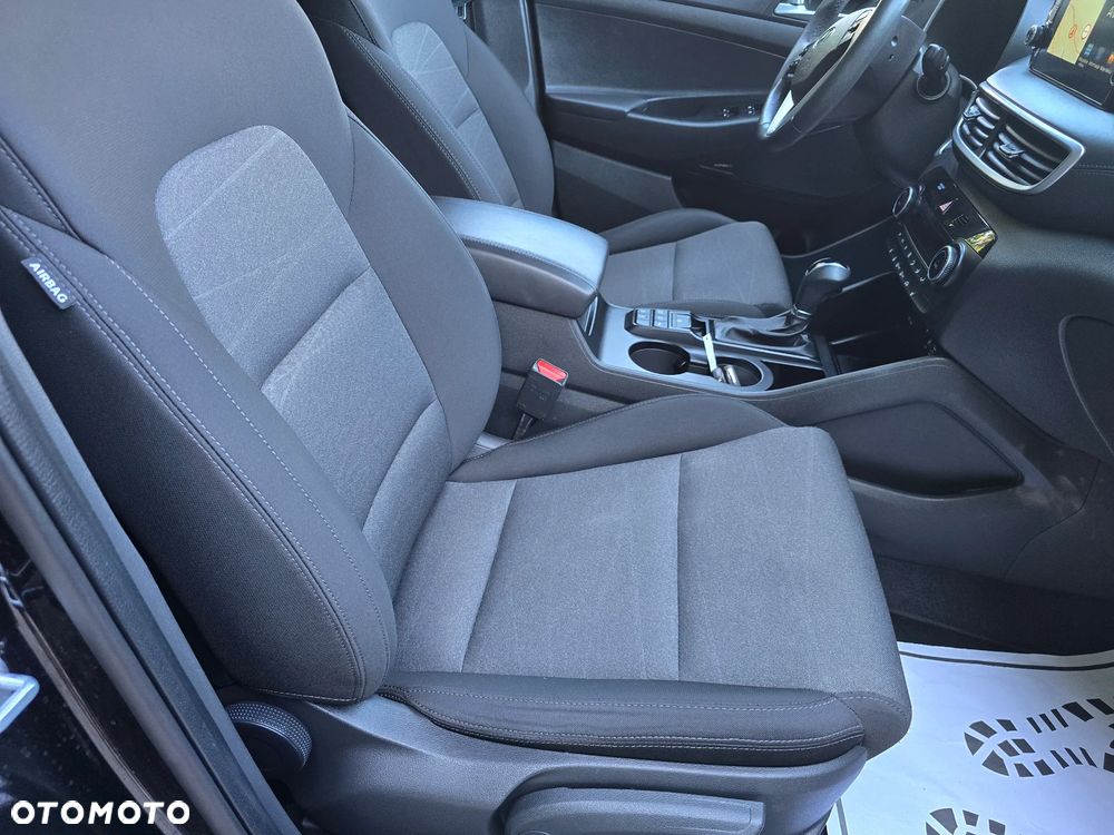Hyundai Tucson 2.0 CRDI 4WD Automatik Style - 21