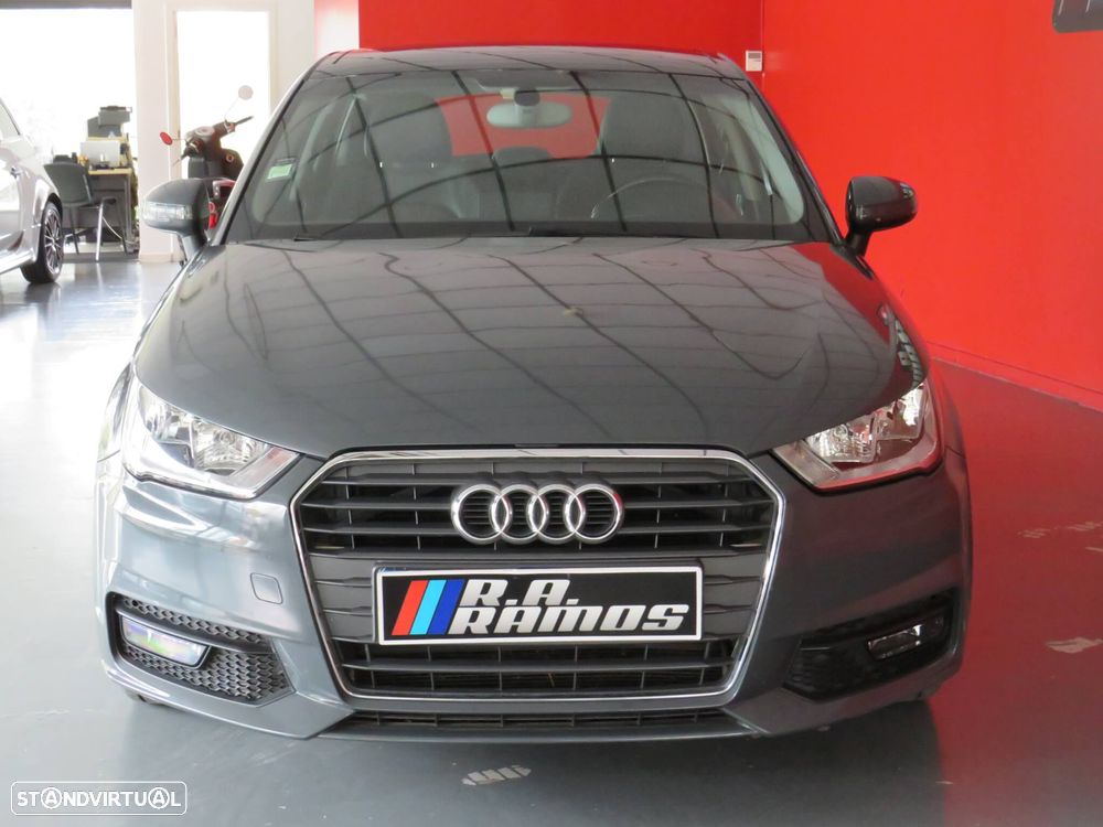 Audi A1 Sportback 1.6 TDI S tronic - 3