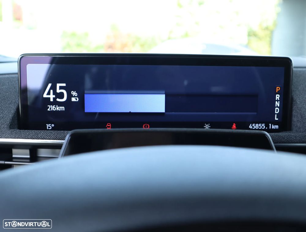 Ford Mustang Mach-E AWD PREMIUM - 34