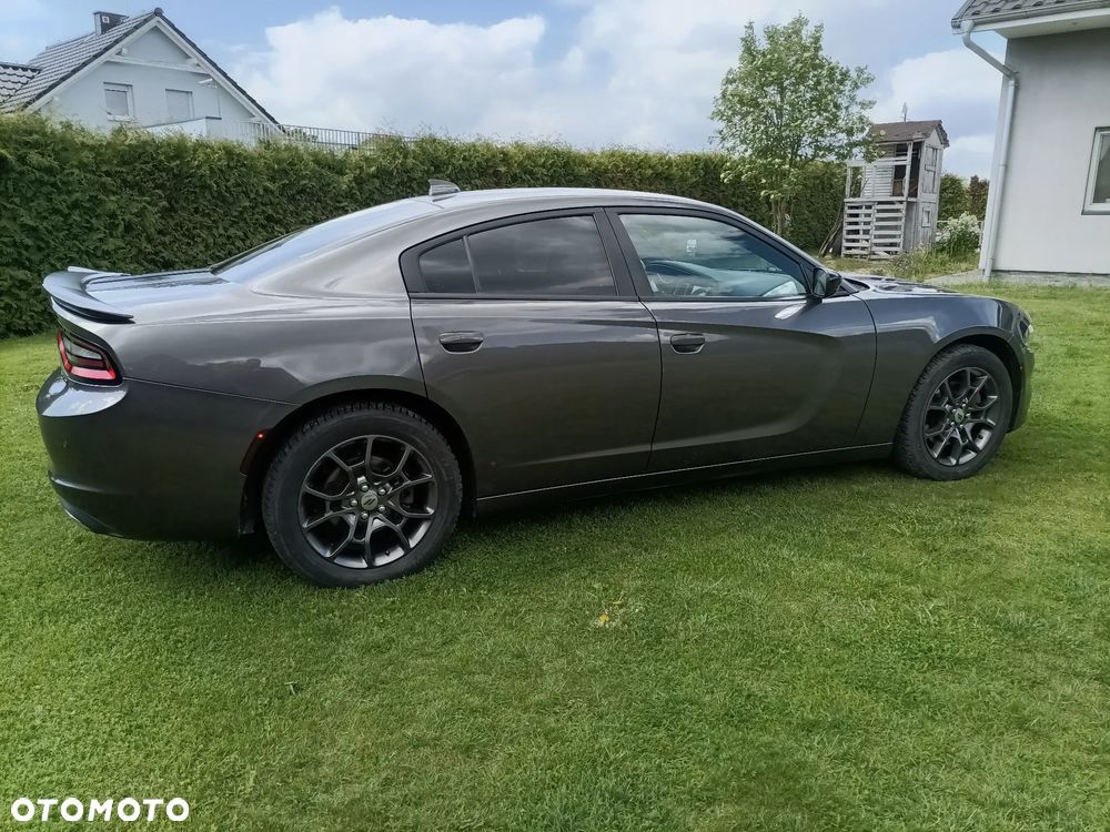 Dodge Charger - 12