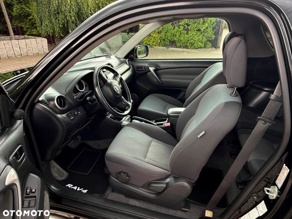 Toyota RAV4 2.0 VVT-i Sol - 10