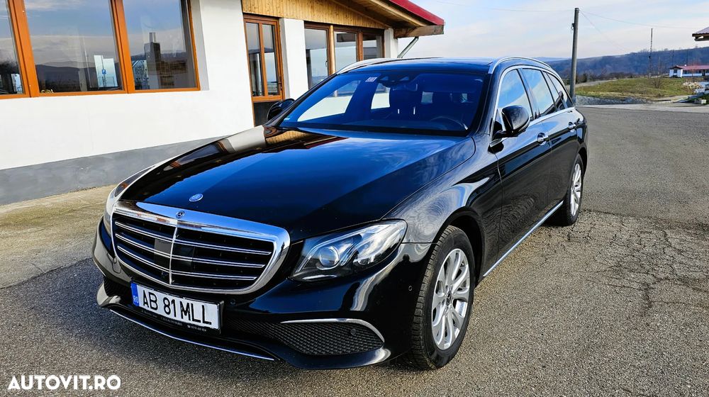 Mercedes-Benz E 220 d 9G-TRONIC Exclusive - 1