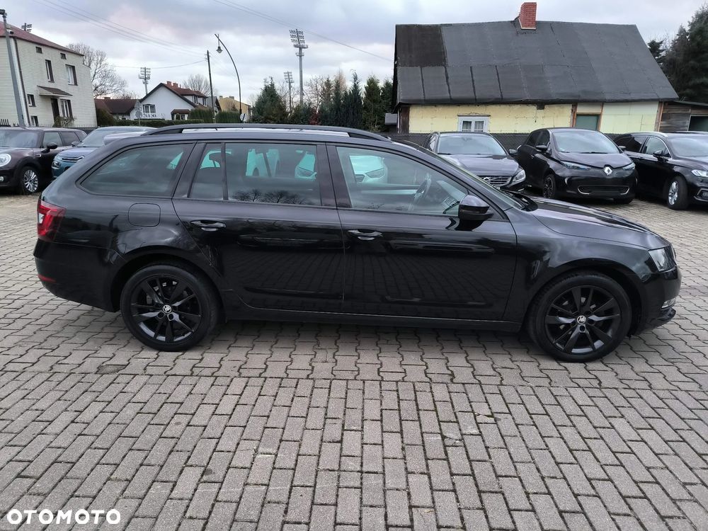 Skoda Octavia 1.6 TDI DSG Premium Edition - 23