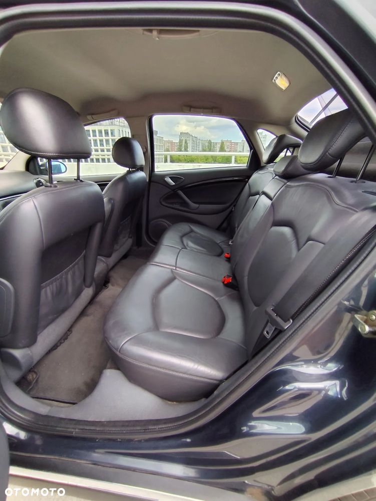 Citroën C5 II 2.0 HDi Exclusive - 23