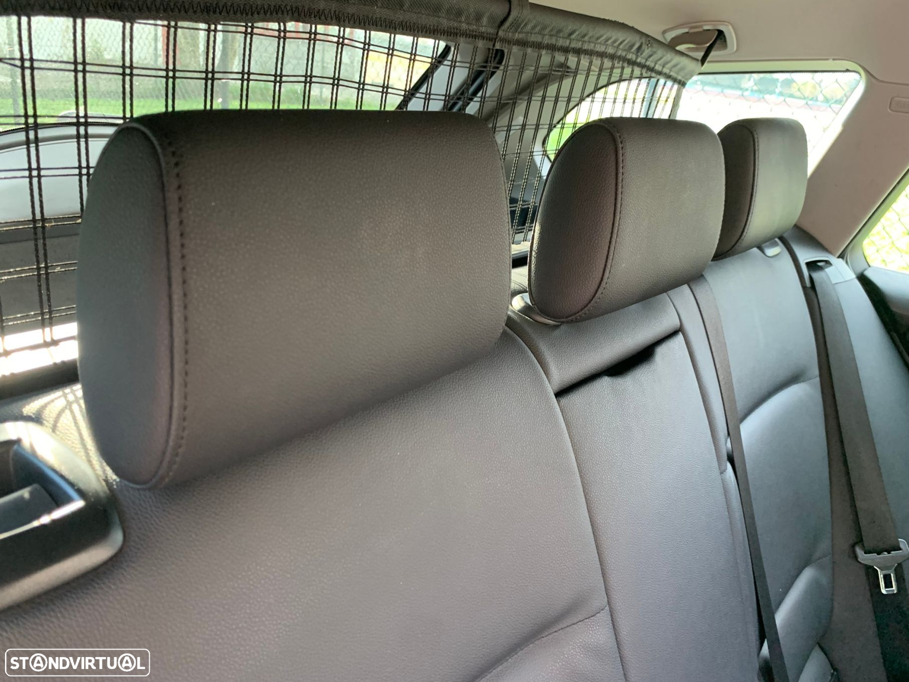 BMW 320 d Touring Navigation - 10