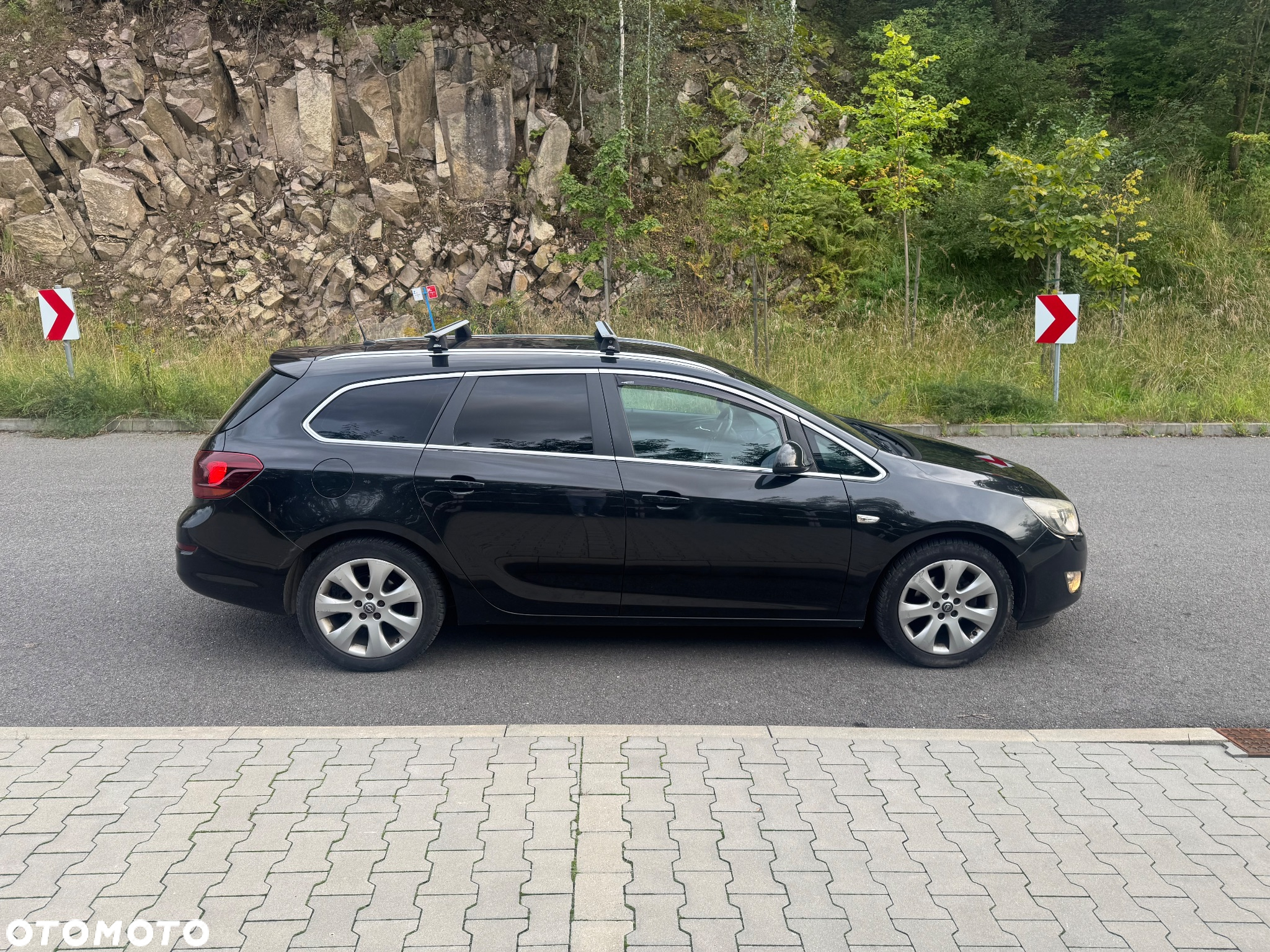 Opel Astra IV 1.4 T Cosmo S&S - 11