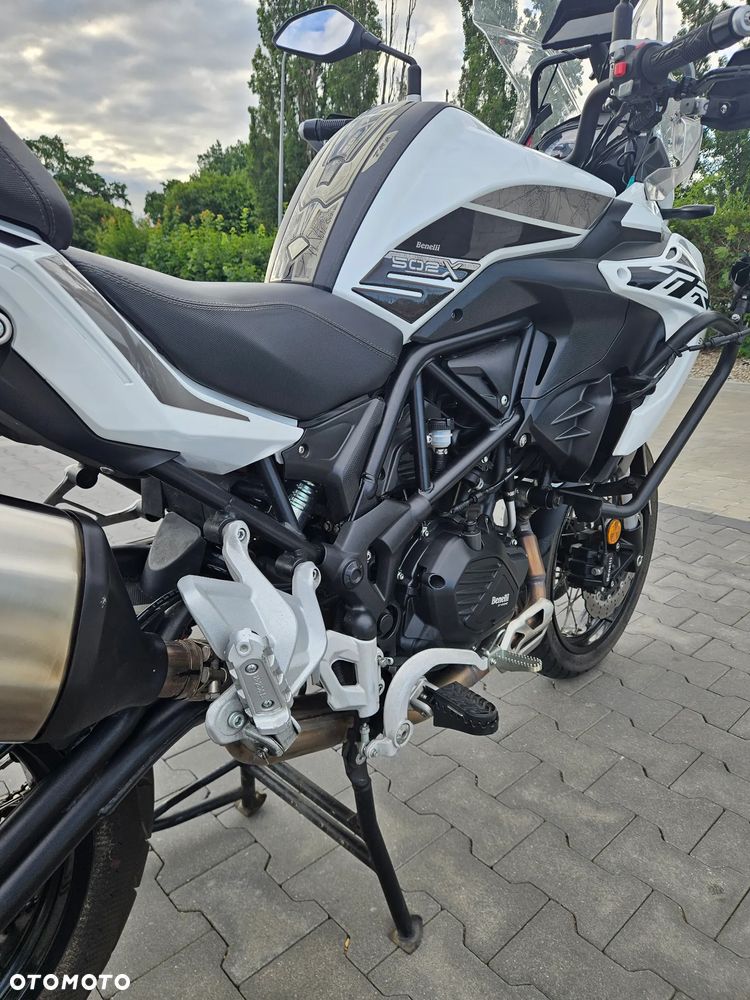 Benelli TRK 502X - 10