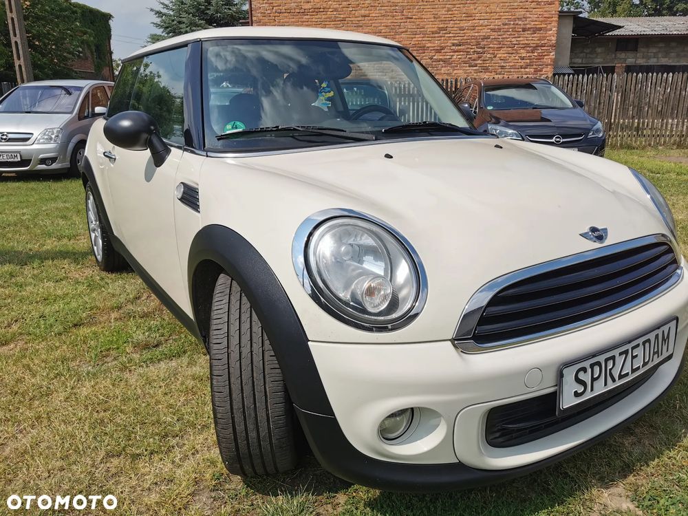 MINI ONE - 6
