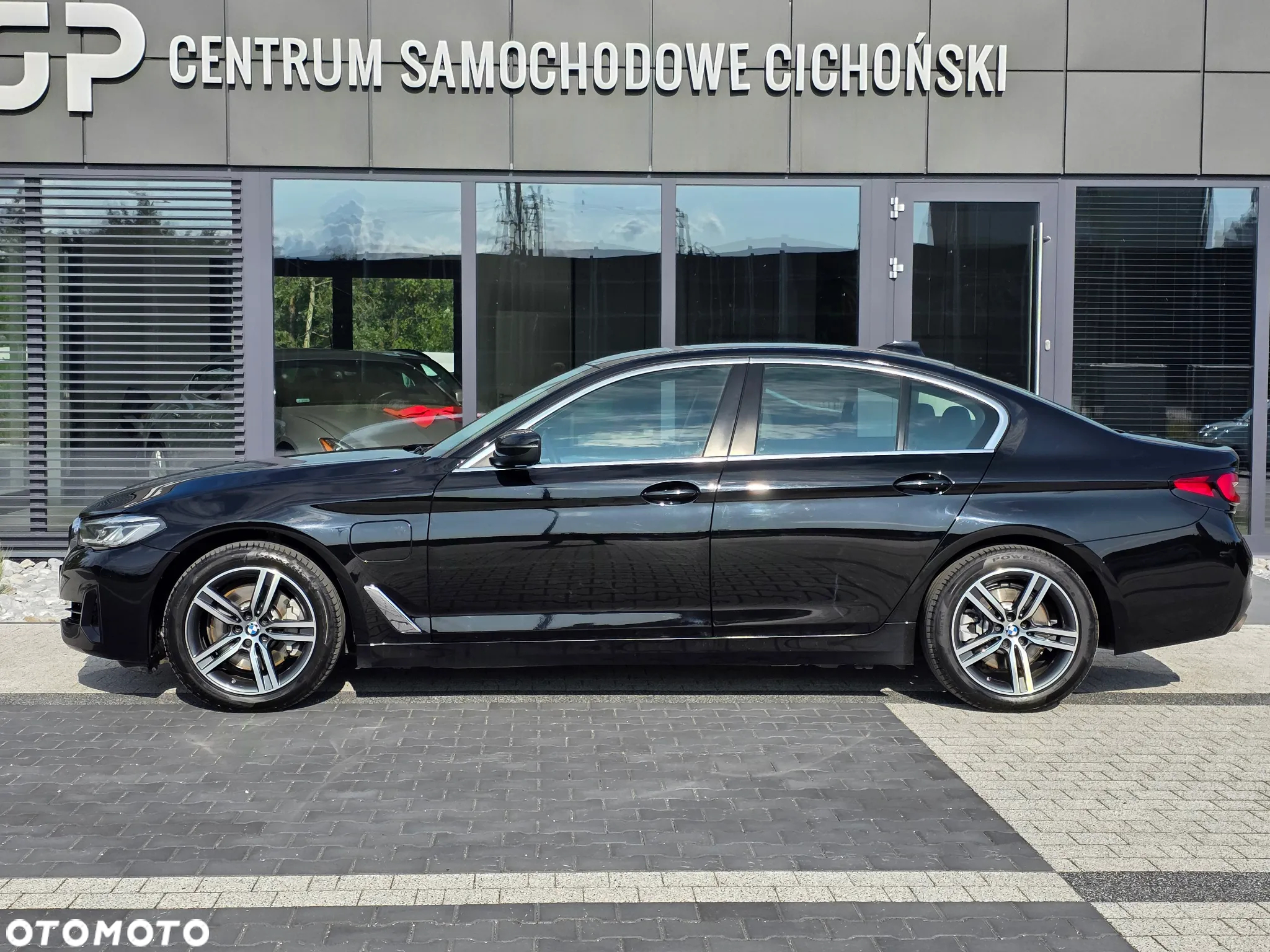 BMW Seria 5 530i xDrive mHEV Luxury Line sport - 30
