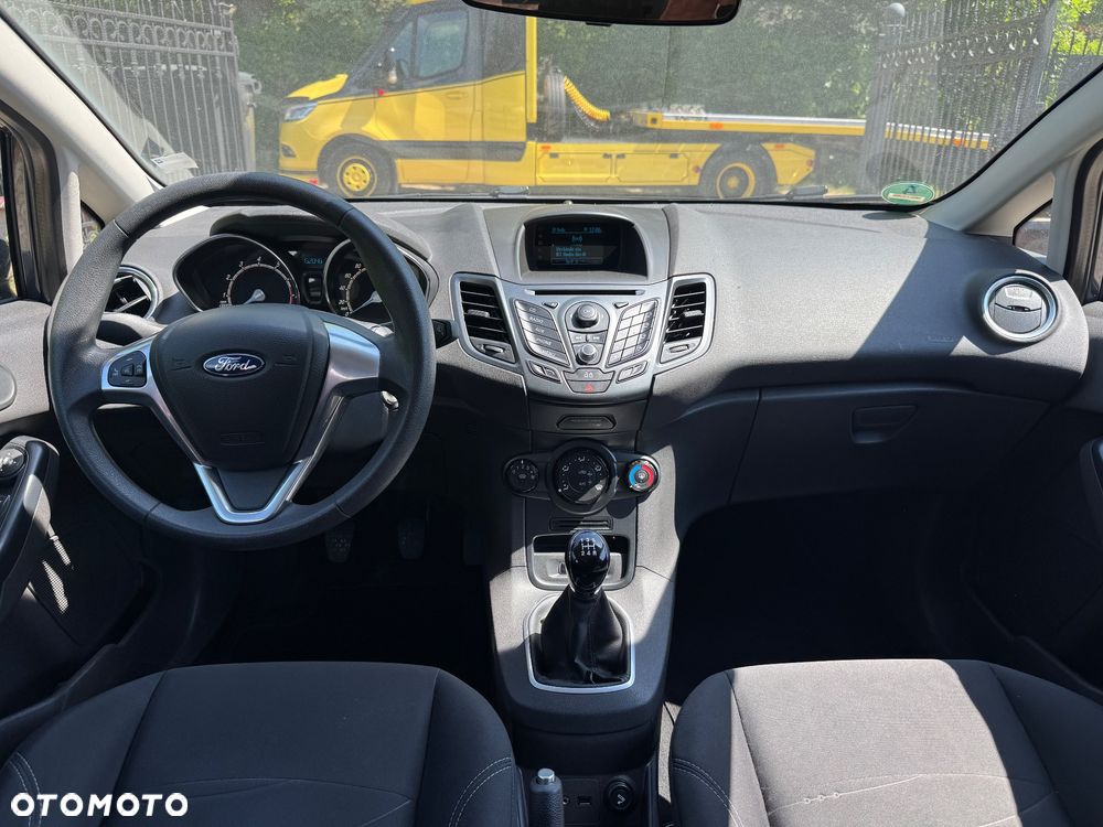 Ford Fiesta 1.0 Ambiente - 11