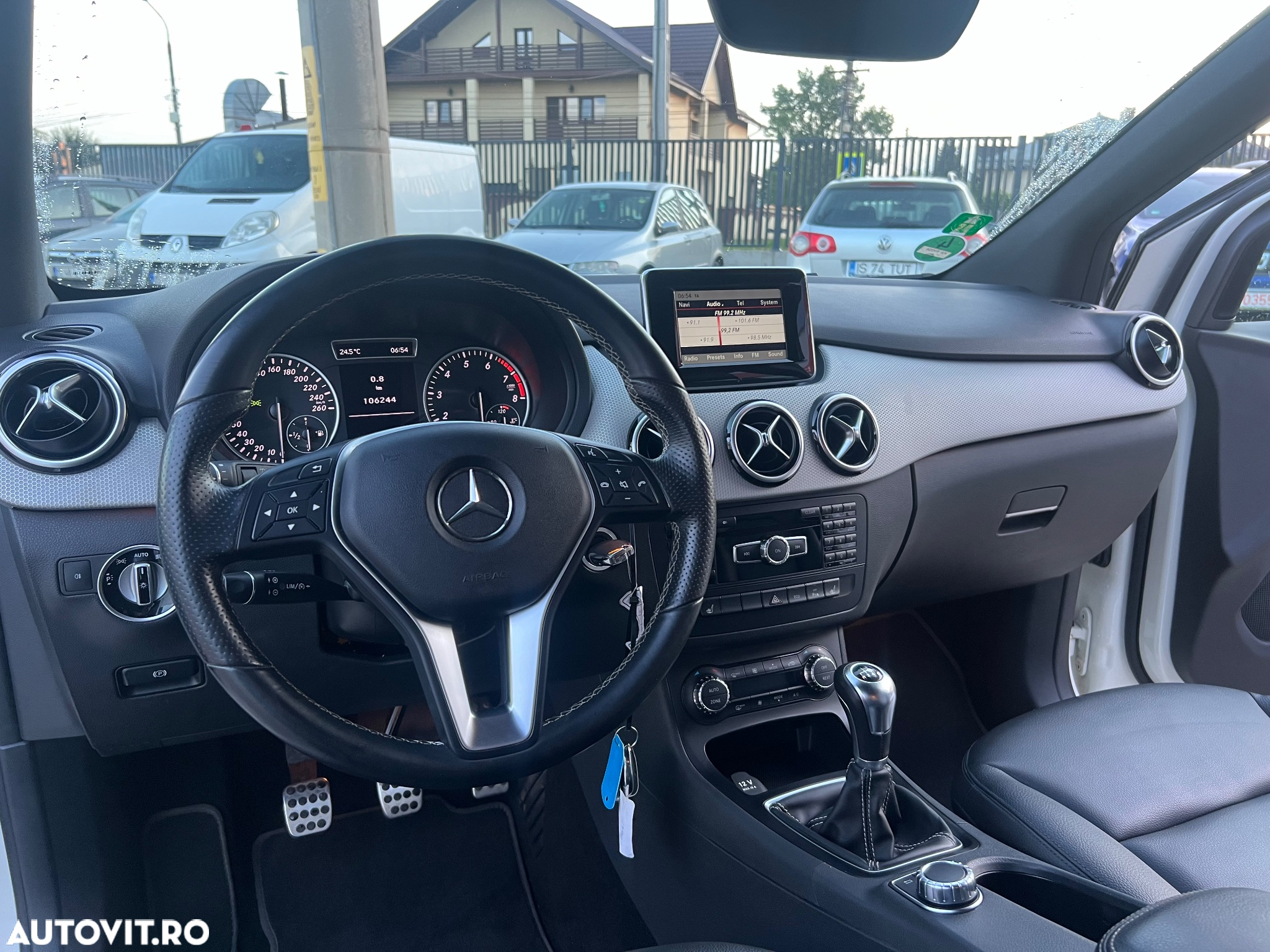 Mercedes-Benz B 200 BlueEFFICIENCY - 26