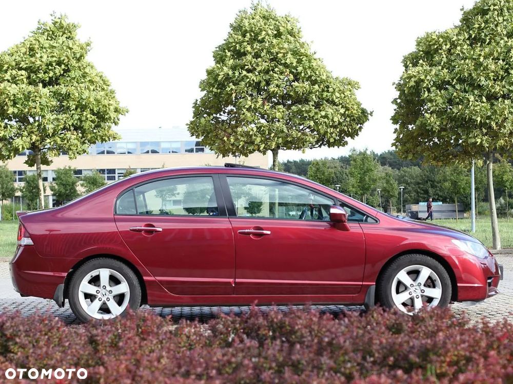 Honda Civic 1.8 Executive - 6