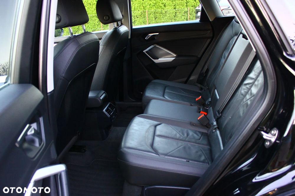 Audi Q3 35 TFSI Advanced S tronic - 34