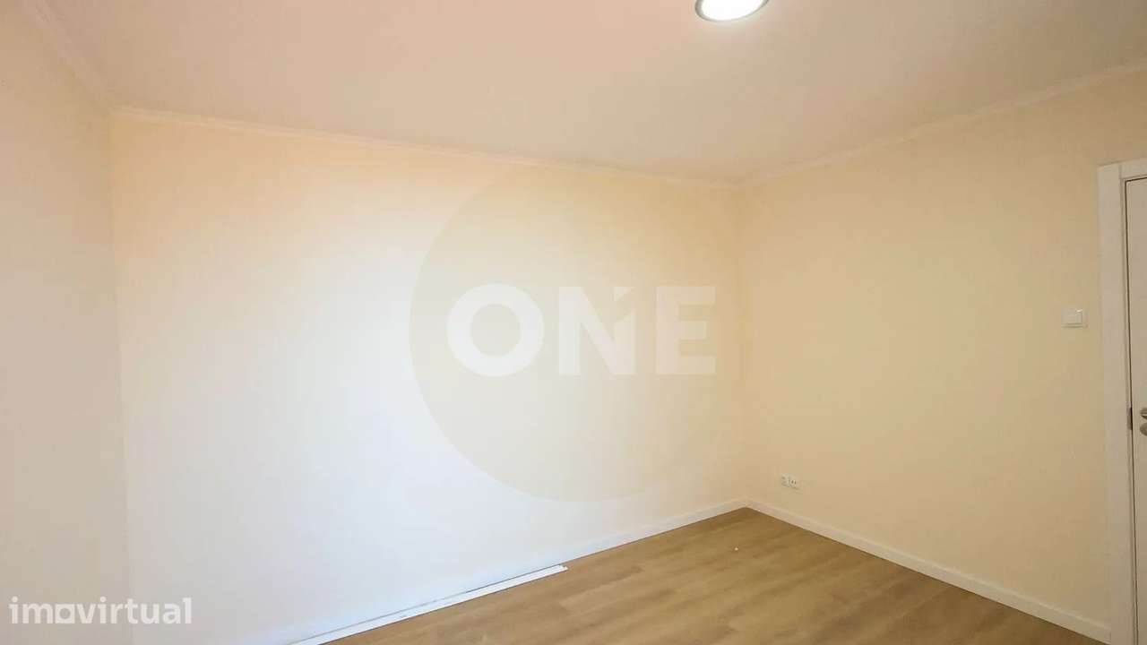 Andar de Moradia T2 Remodelado - Grande imagem: 5/17