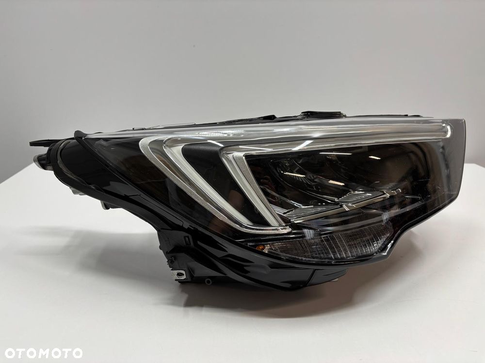Opel Crossland X Lift Lampa Prawa Przód Przednia YQ00709880 - 3