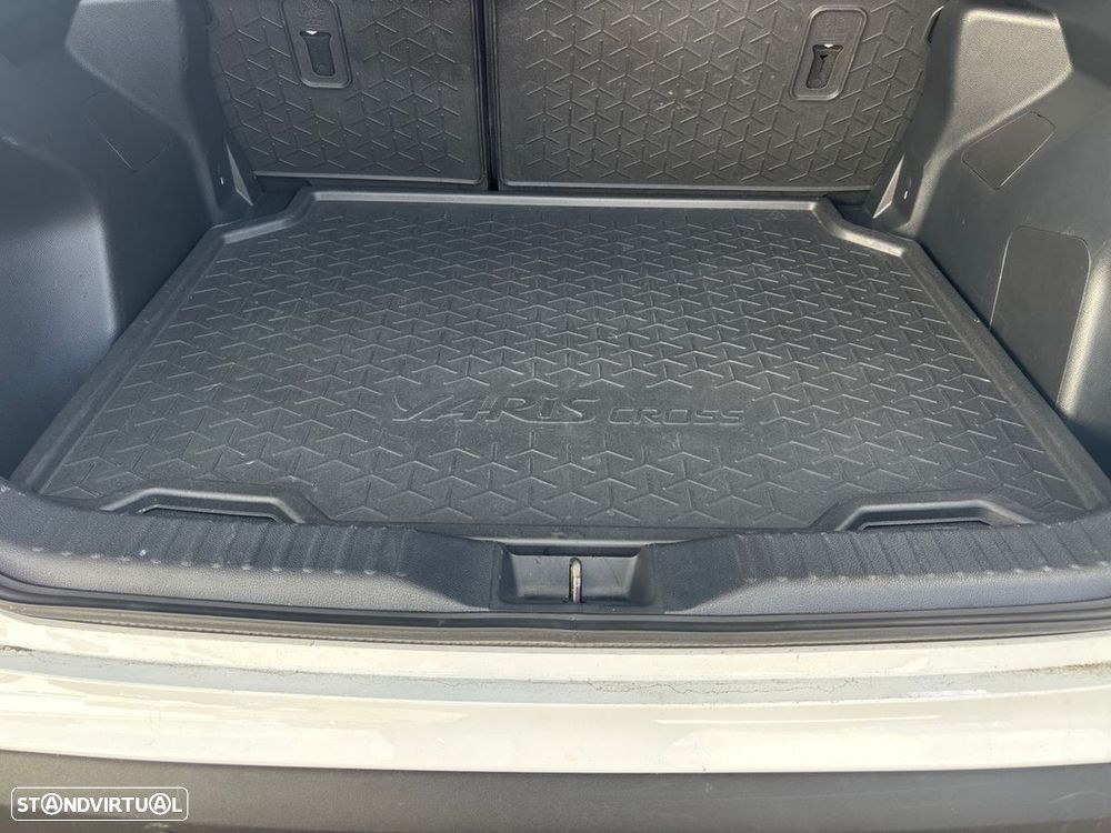 Toyota Yaris Cross 1.5 Hybrid Comfort Plus - 11