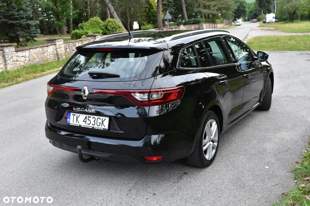 Renault Megane TCe 140 GPF ZEN - 24