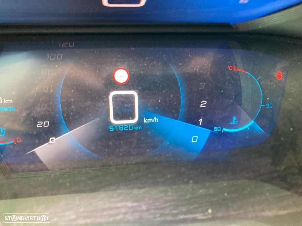 Peugeot 2008 1.5 BlueHDi Allure Pack - 11