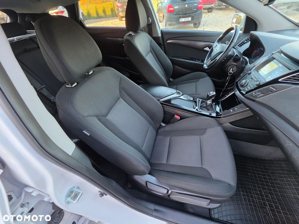 Hyundai i40 1.6 GDI Style - 16