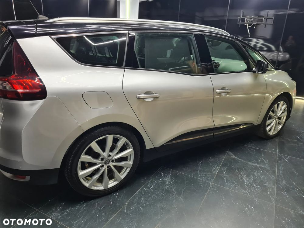 Renault Grand Scenic dCi 110 EDC LIMITED - 16