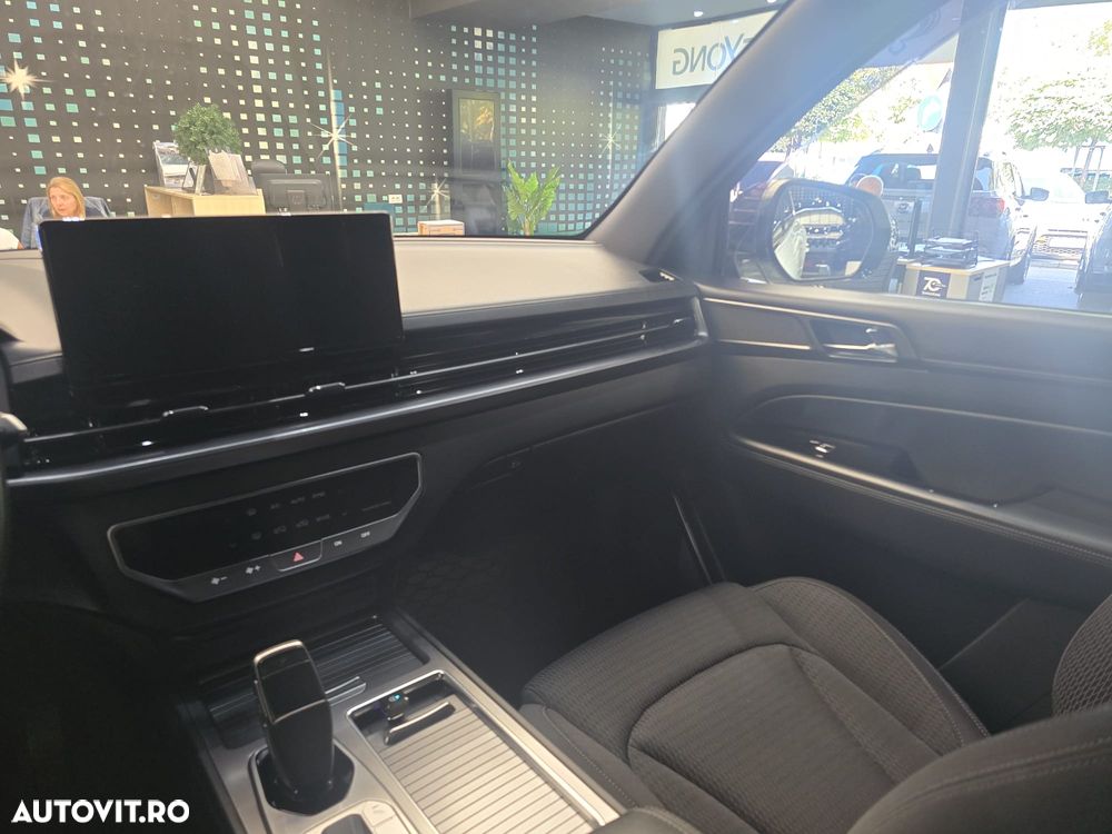 KGM Rexton - 16