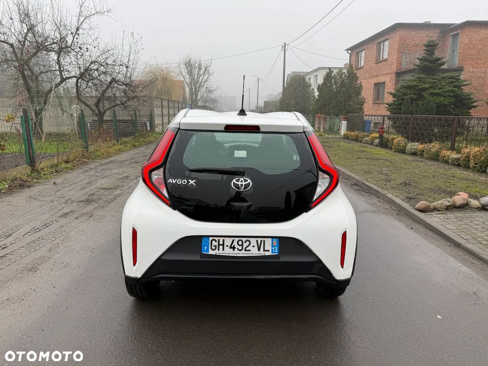 Toyota Aygo X 1.0 VVT-i X-play - 9