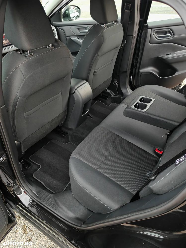 Nissan Qashqai 1.3 DIG-T MHEV N-Connecta - 18