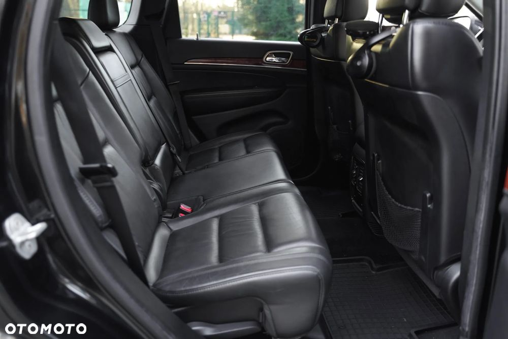 Jeep Grand Cherokee - 18
