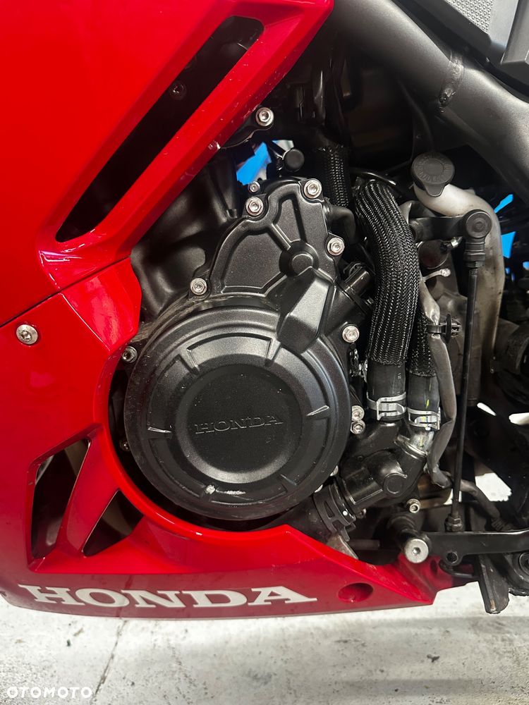 Honda CBR - 10
